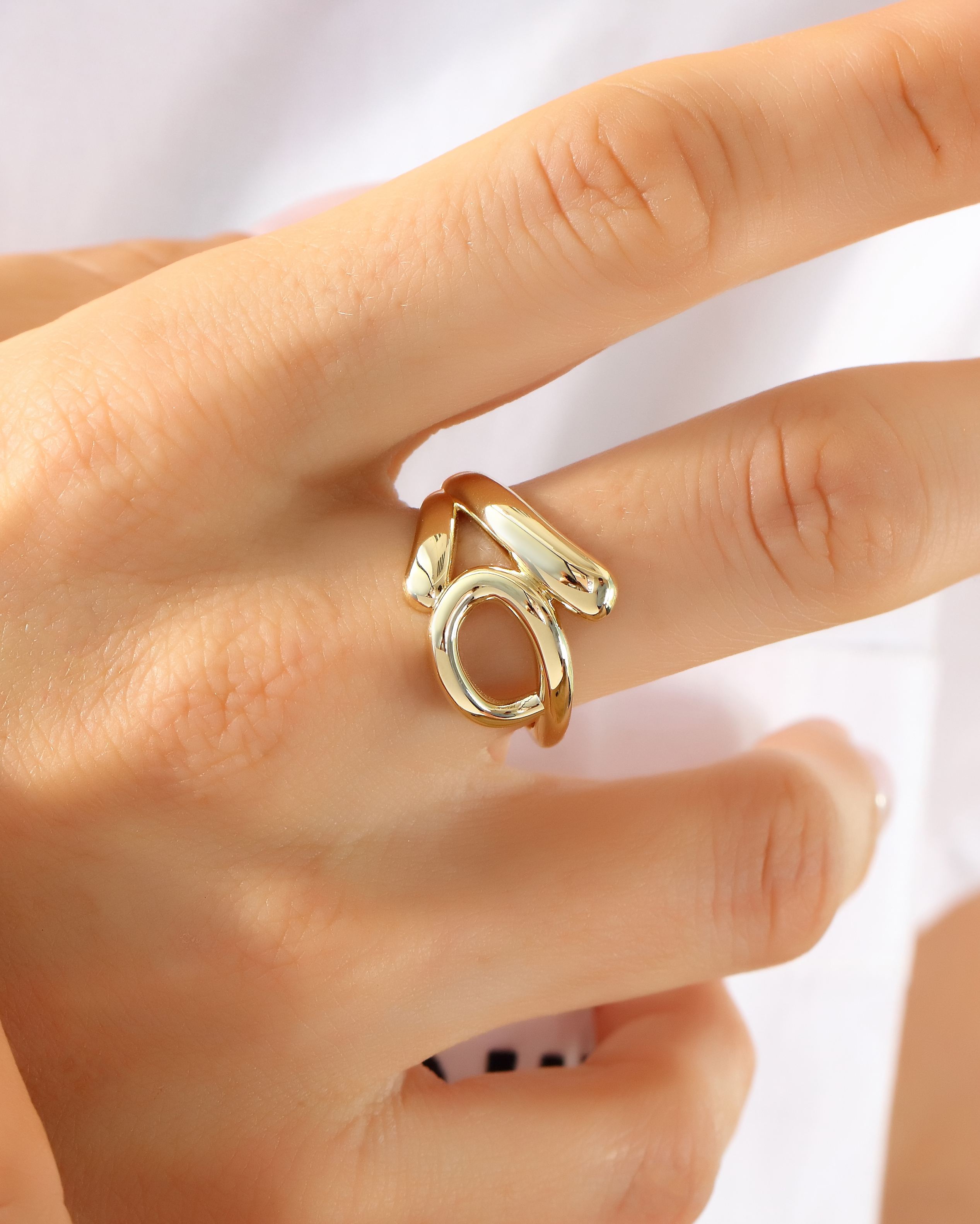 VIECLAT Solid Yellow Gold Open Swirl Bypass Ring Closeup