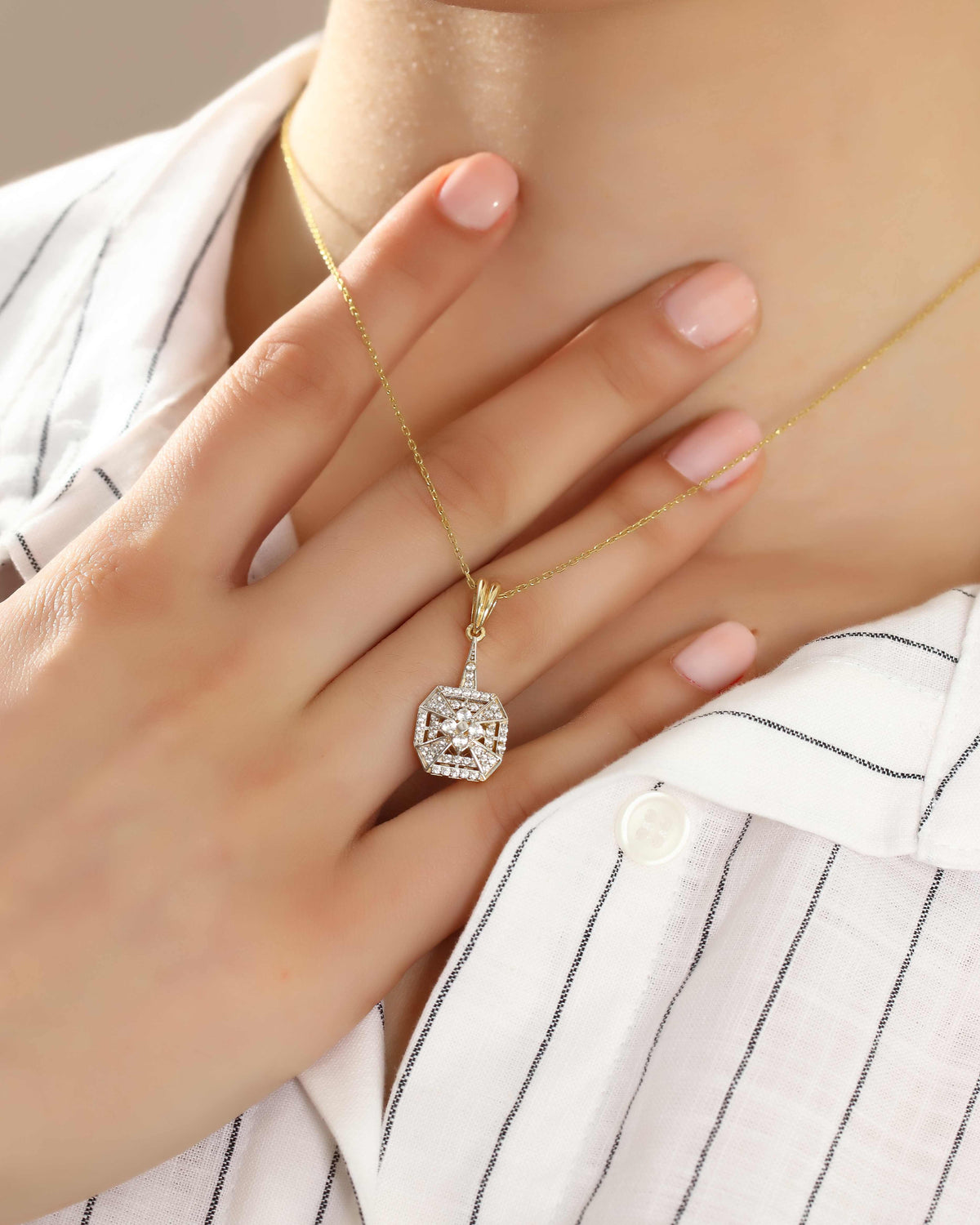 VIECLAT Gold Diamond Art Deco Pendant Necklace
