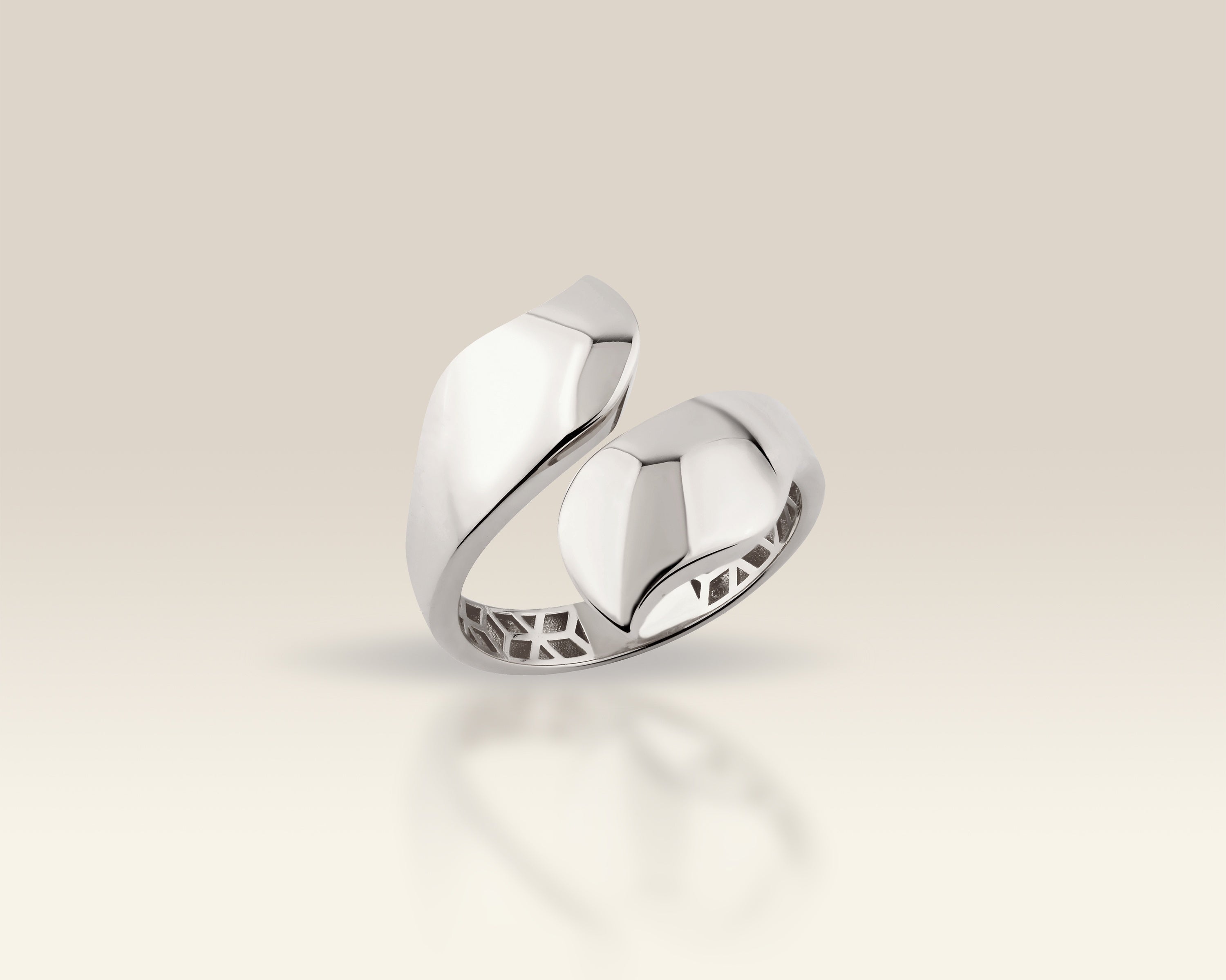 VIECLAT Solid White Gold Open Bypass Wrap Ring