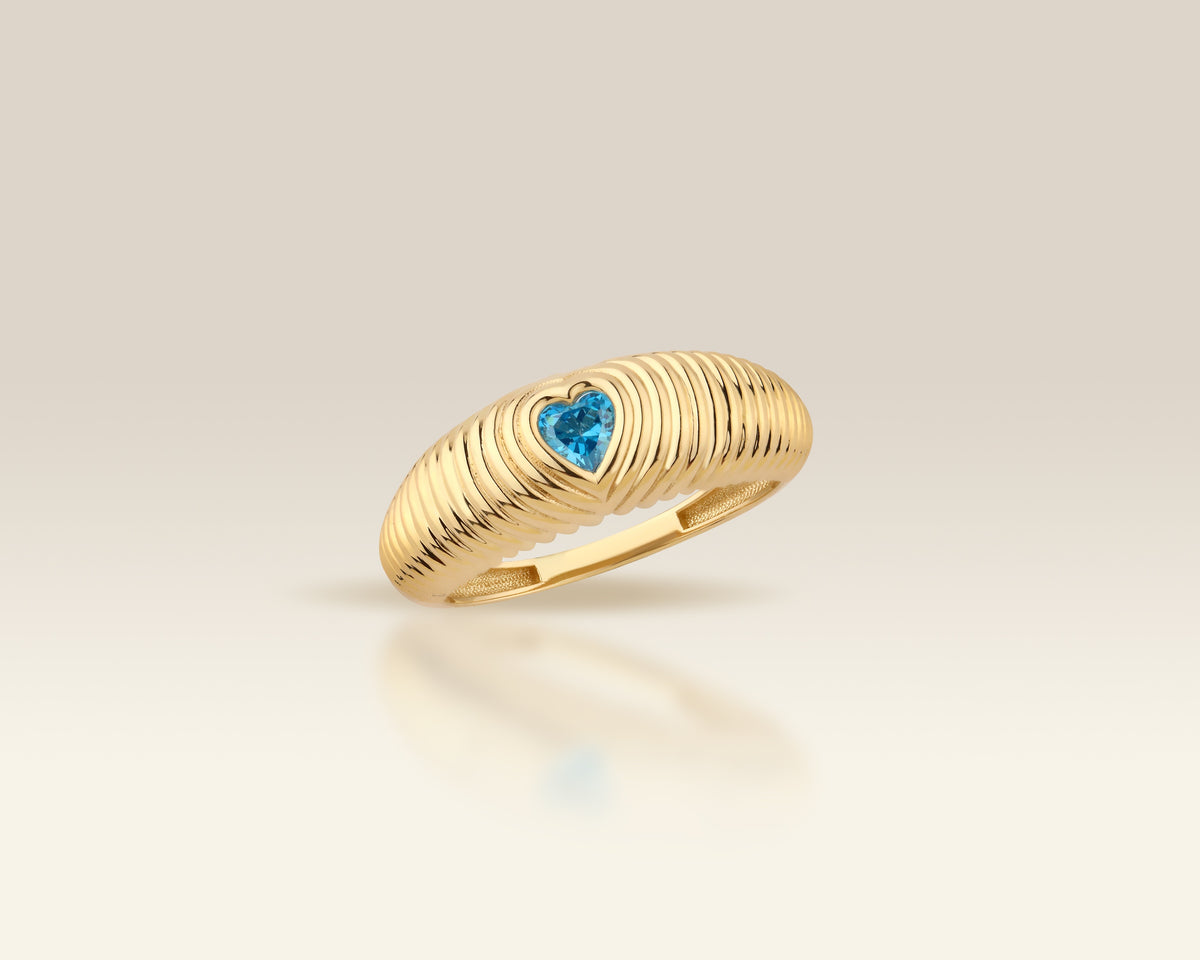 VIECLAT Solid Yellow Gold Blue Topaz Heart Ribbed Dome Ring
