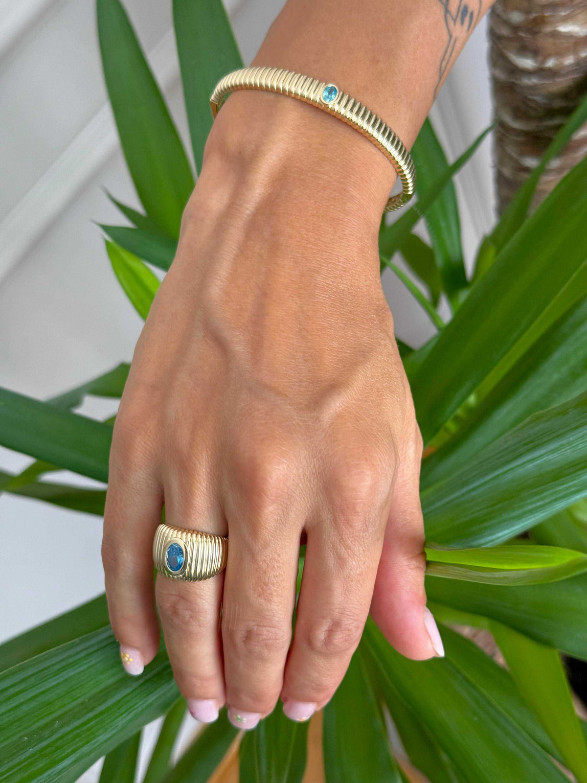 VIECLAT Gold Blue Topaz Ribbed Cuff Bracelet