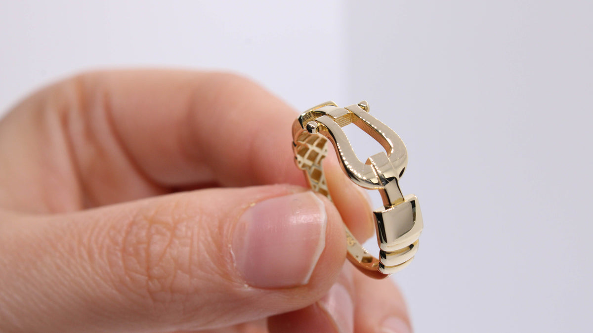 VIECLAT Solid Yellow Gold Horsebit Buckle Ring