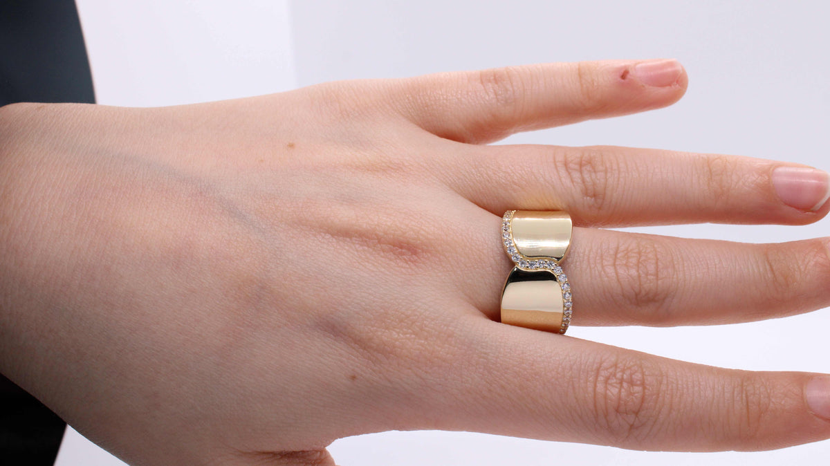 VIECLAT Solid Yellow Gold Diamond Wide Band Ring