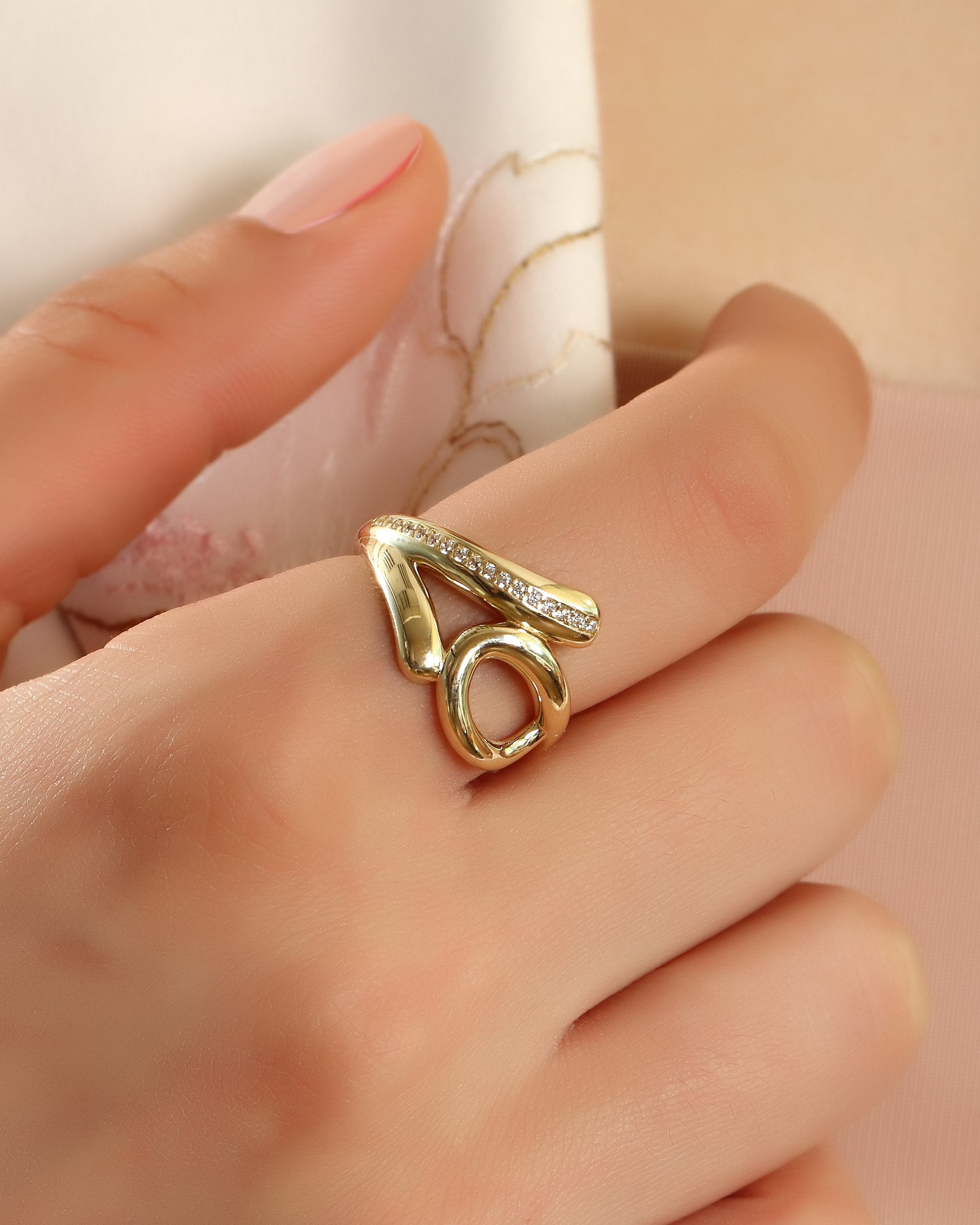 VIECLAT Solid Yellow Gold CZ Swirl Loop Ring