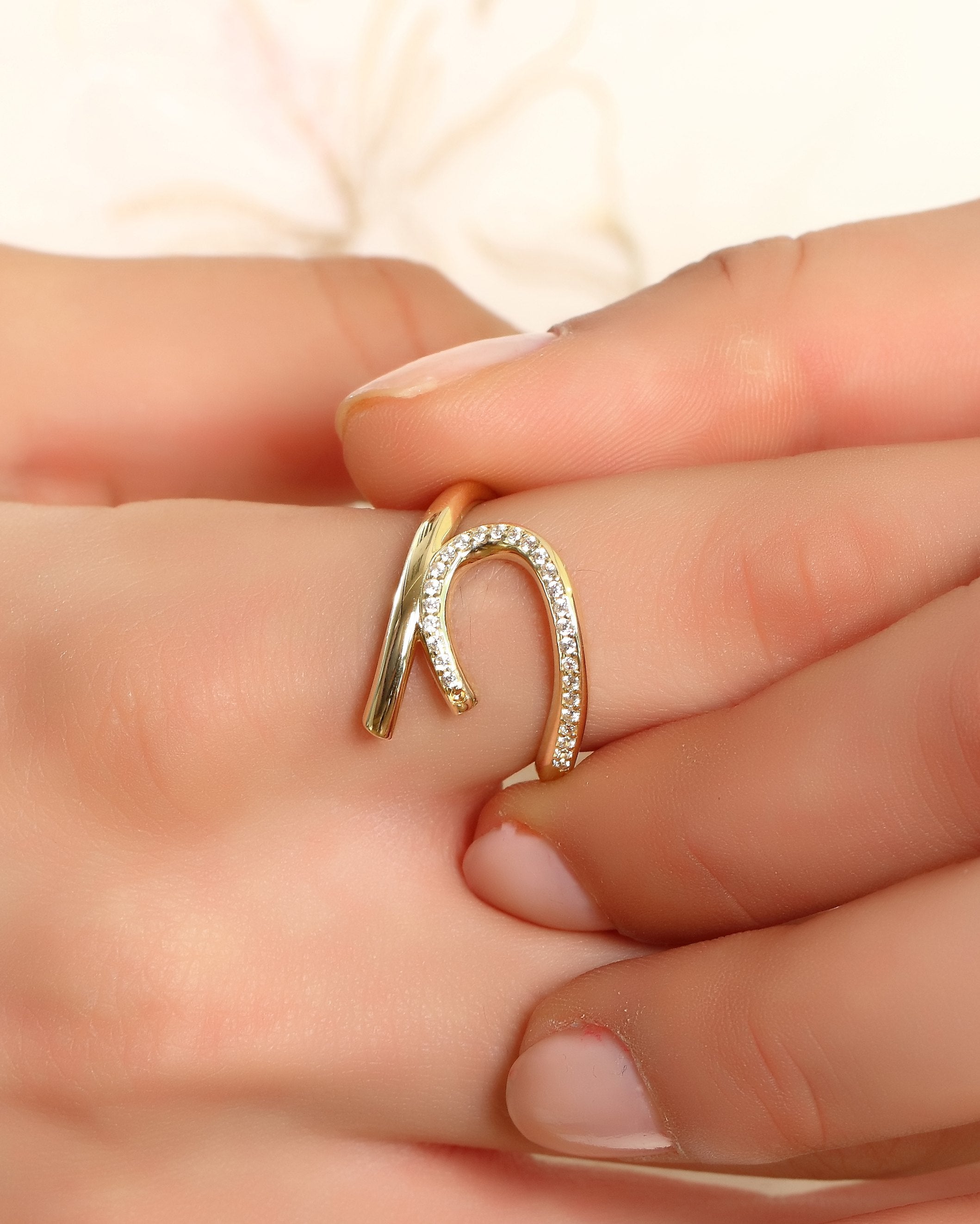 VIECLAT Solid Yellow Gold CZ Open Wave Ring Finger