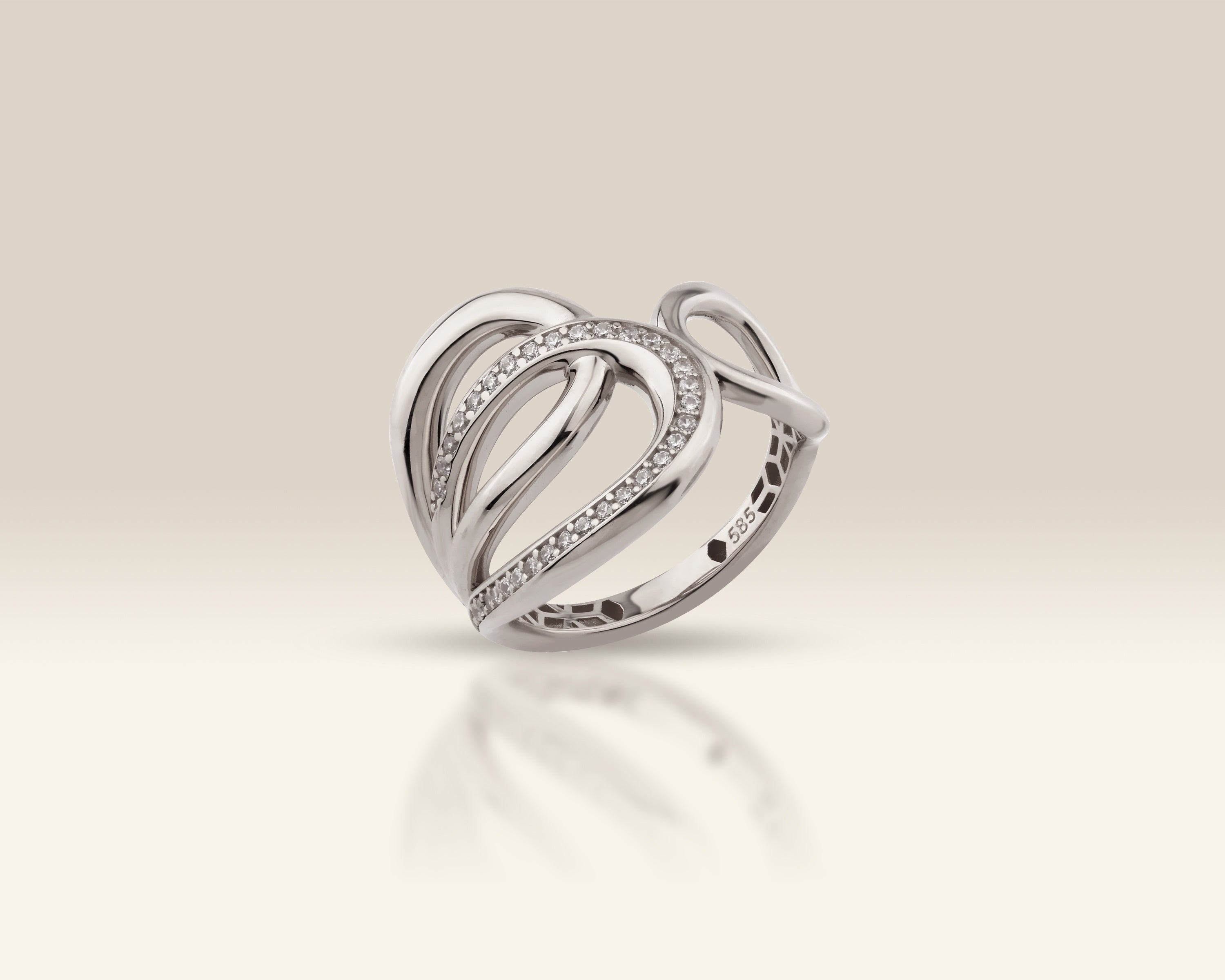VIECLAT Solid White Gold Diamond Heart Swirl Ring