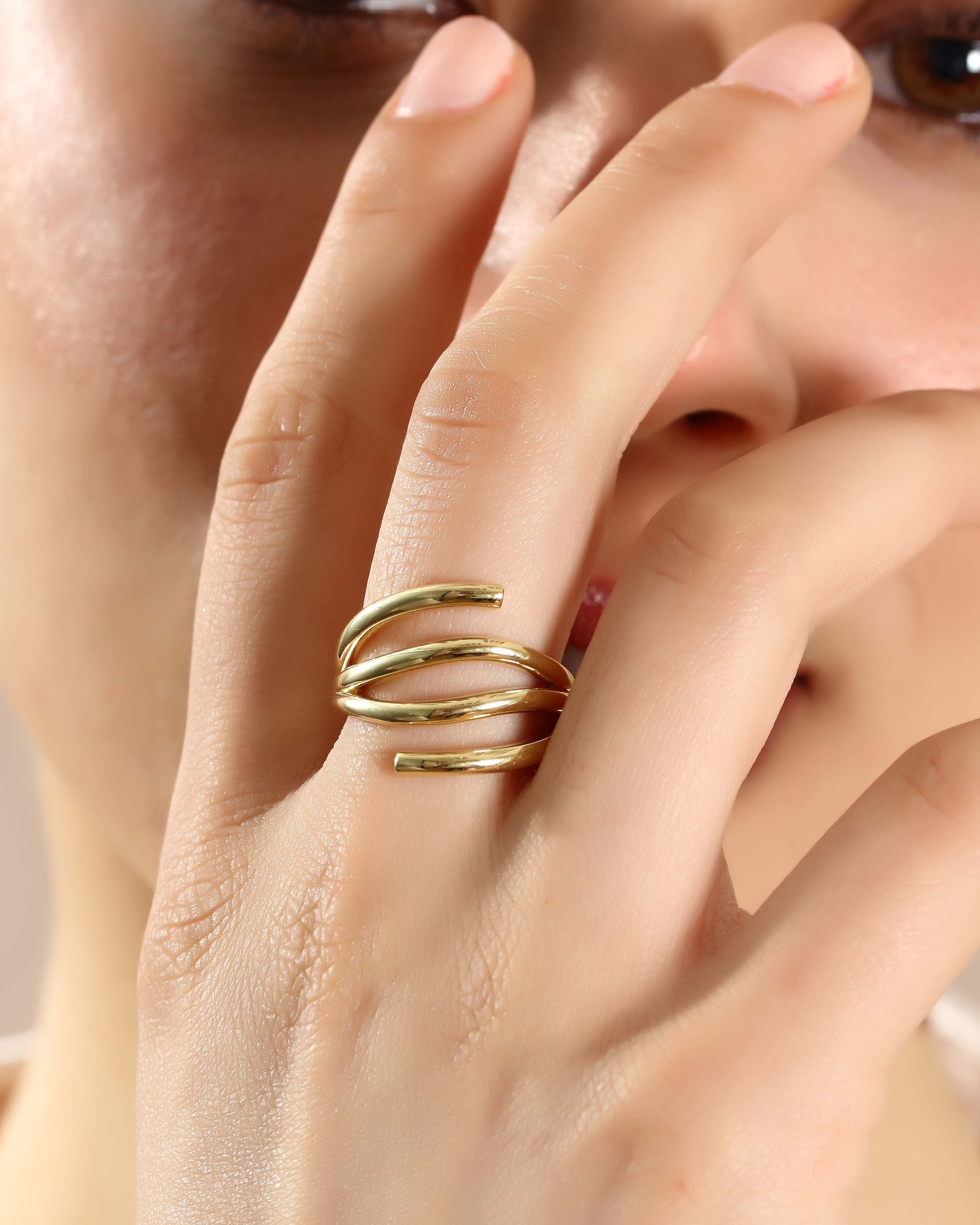 VIECLAT Solid Yellow Gold Spiral Wrap Coil Ring