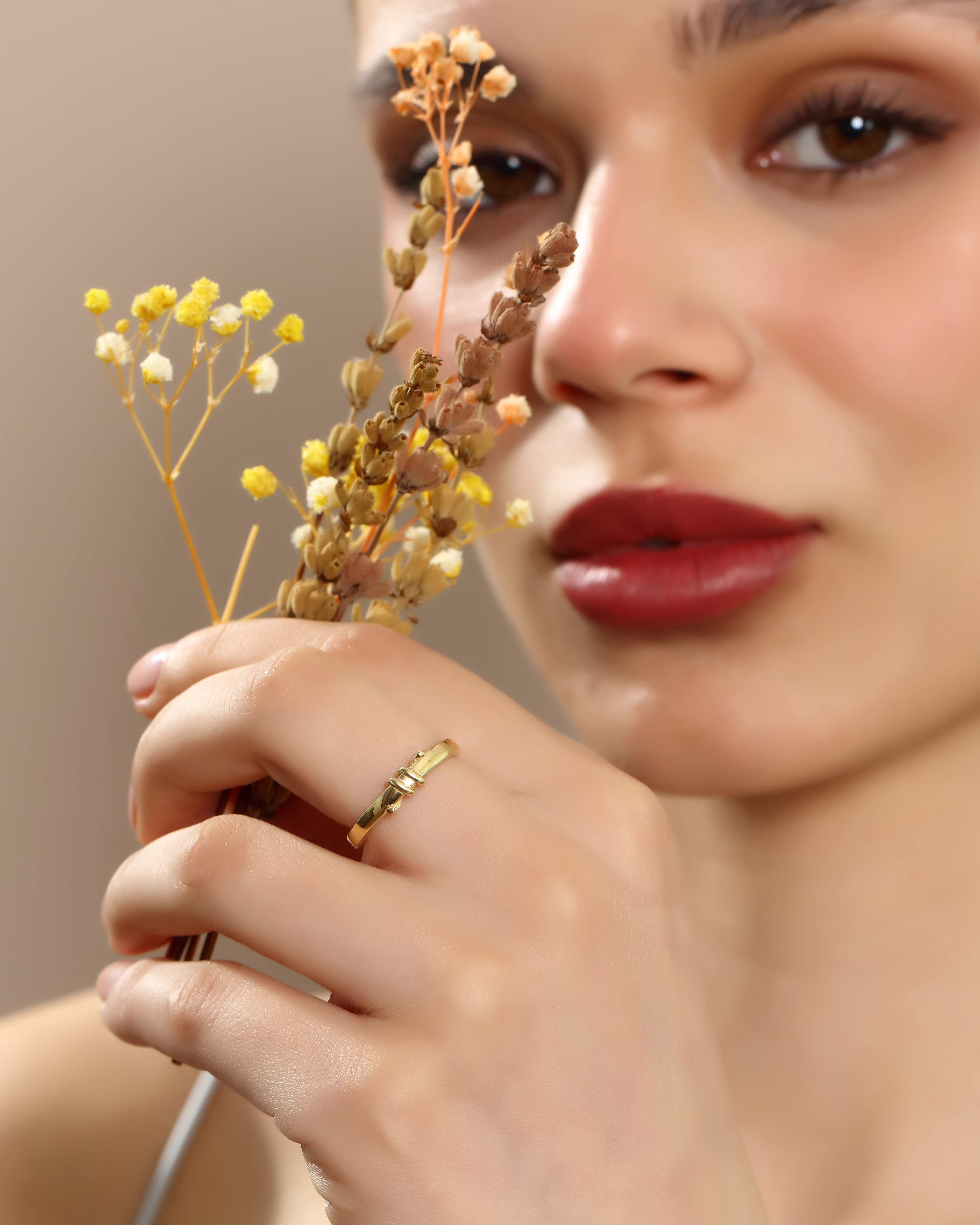 VIECLAT Solid Yellow Gold Wrapped Knot Ring On Hand