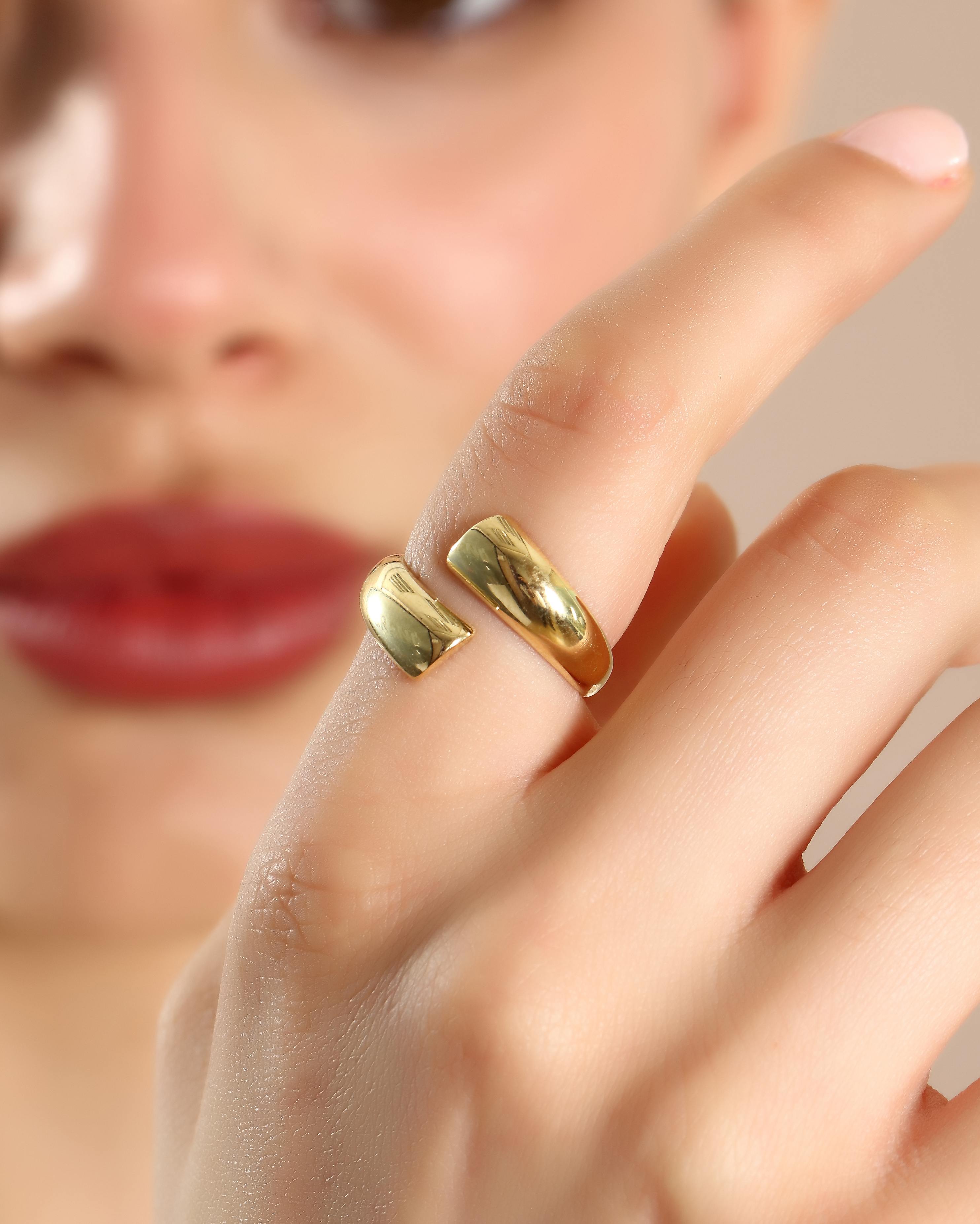 VIECLAT Solid Yellow Gold Open Wrap Ring