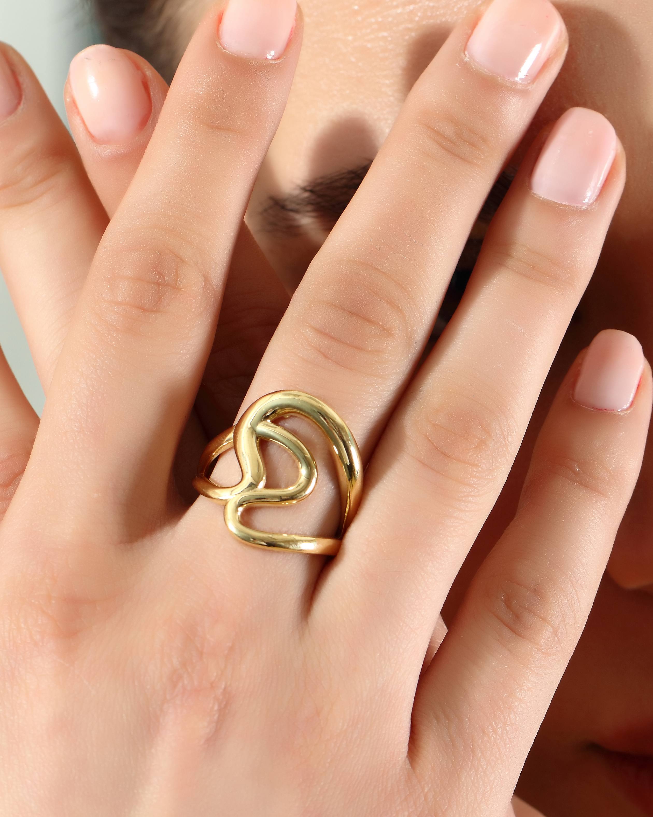 VIECLAT Solid Yellow Gold Open Heart Swirl Ring