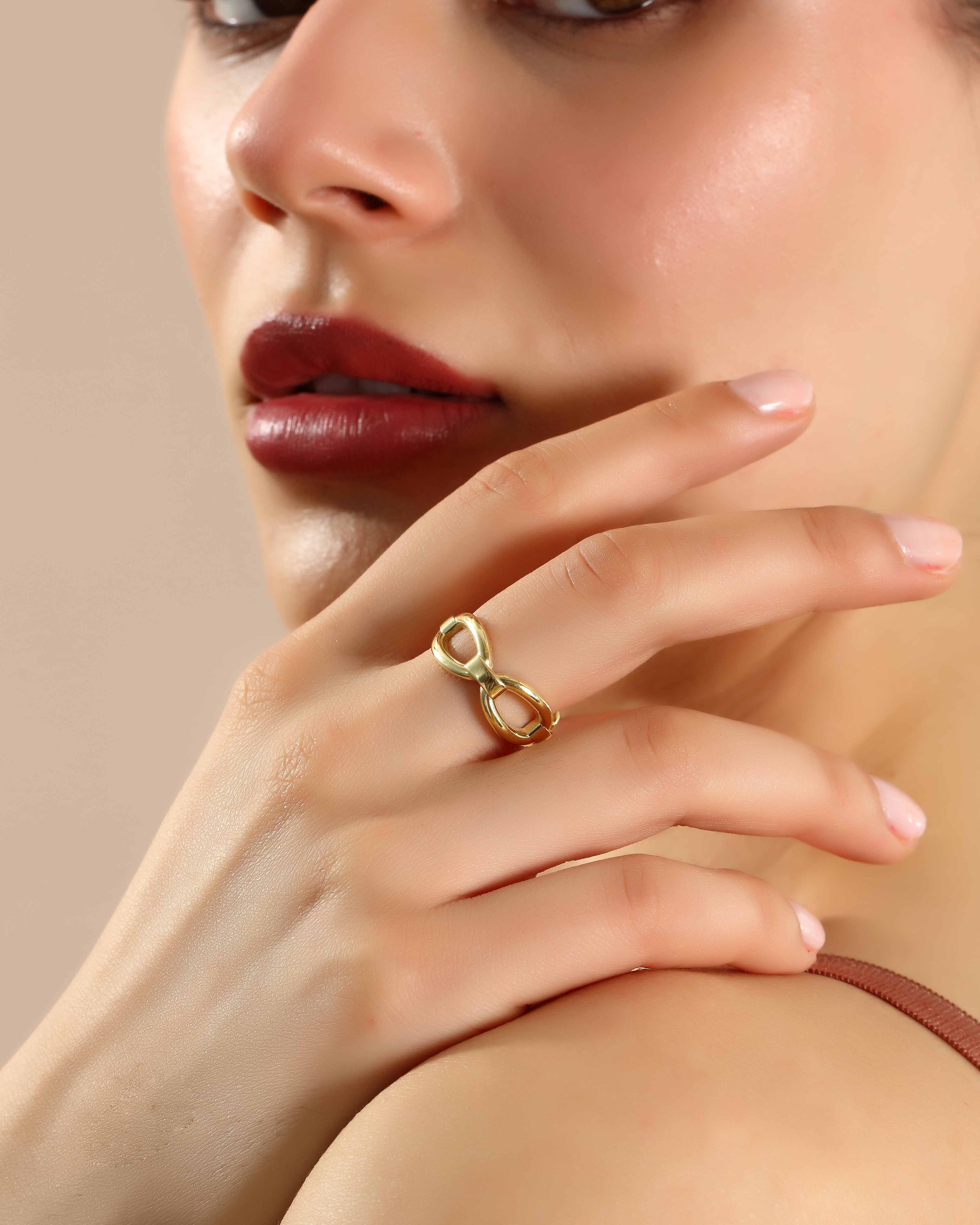 VIECLAT Solid Yellow Gold Open Link Ring