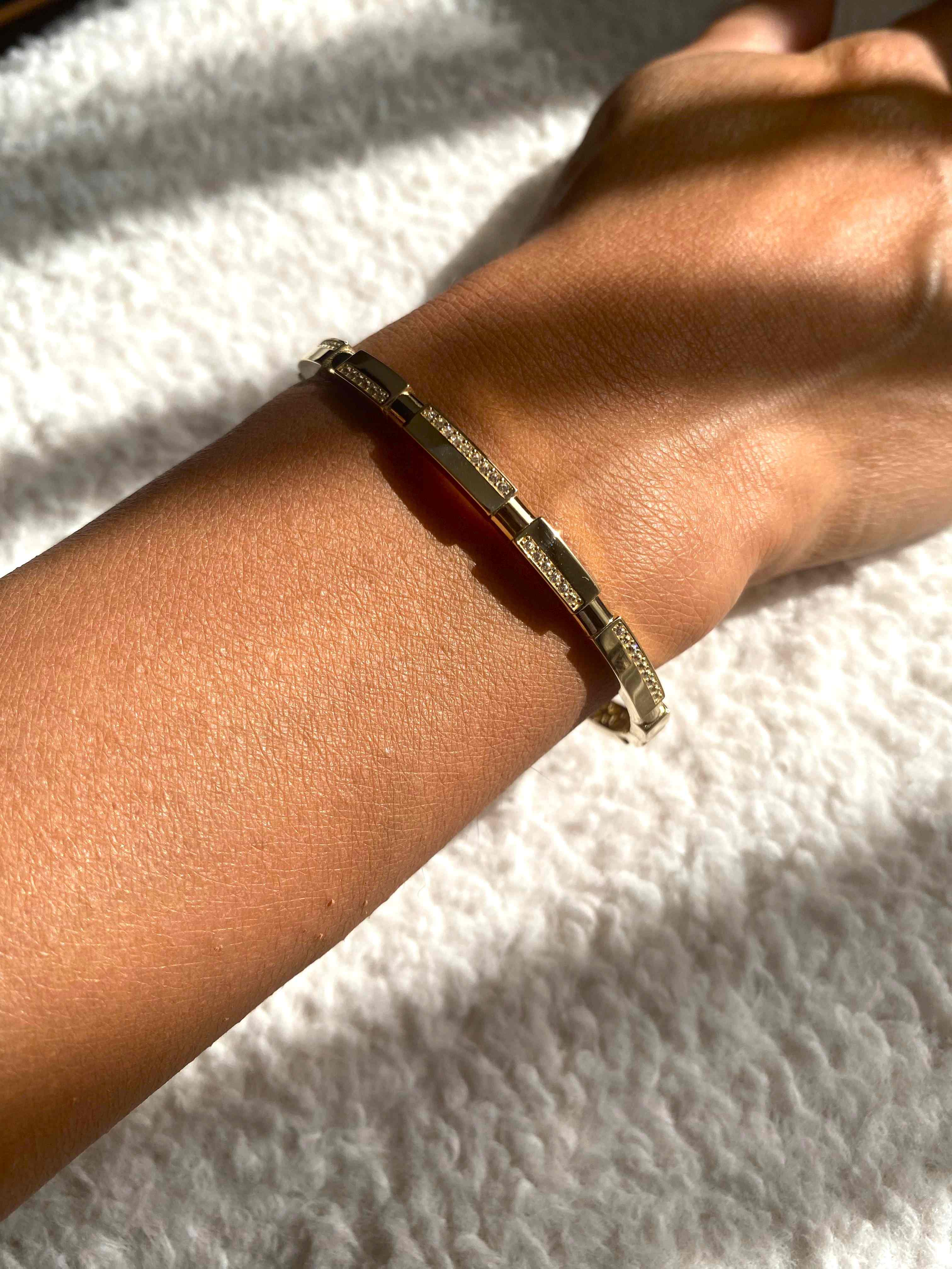 VIECLAT Solid Yellow Gold Thin Diamond Bangle Bracelet