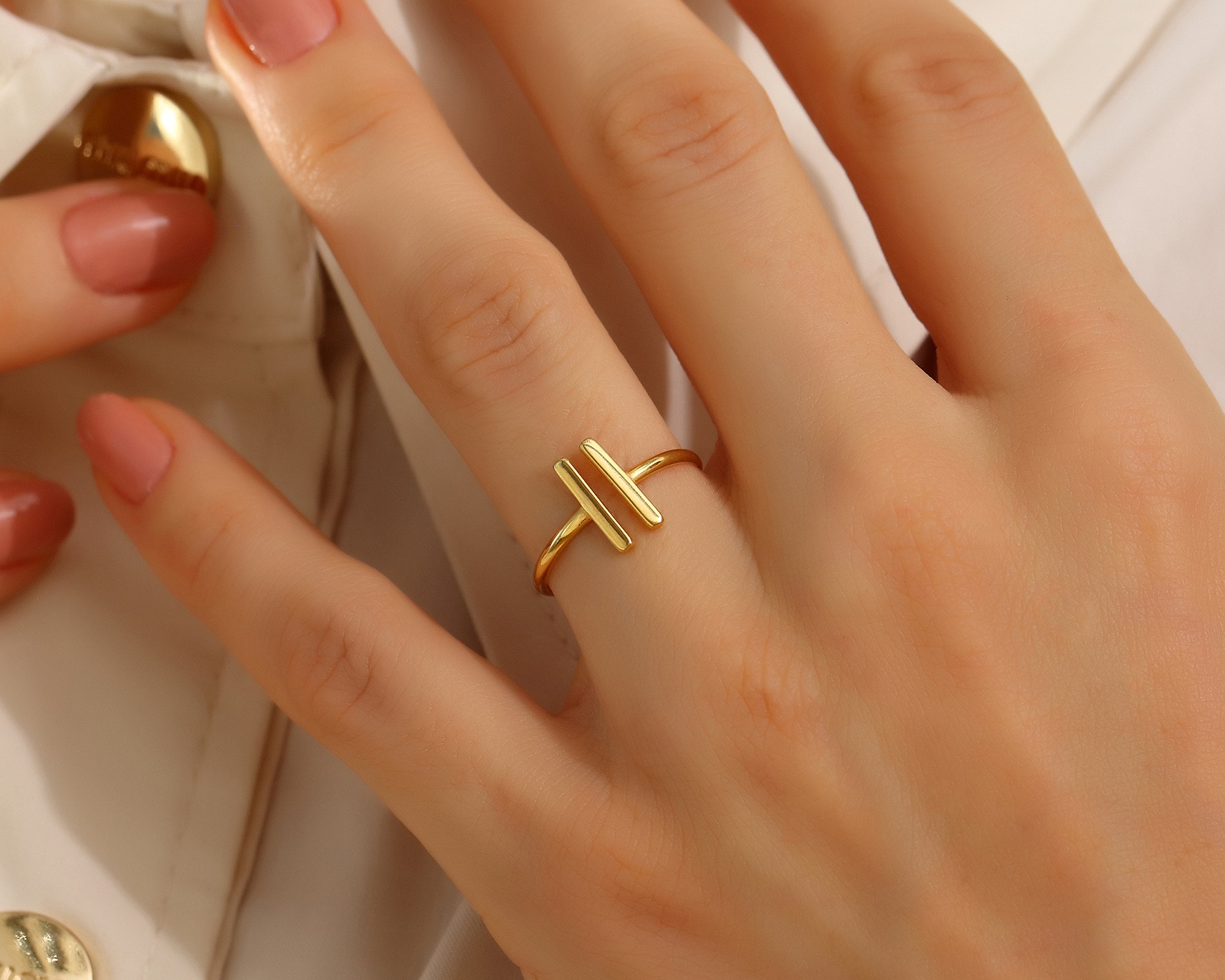 VIECLAT Gold Double Bar Parallel Ring