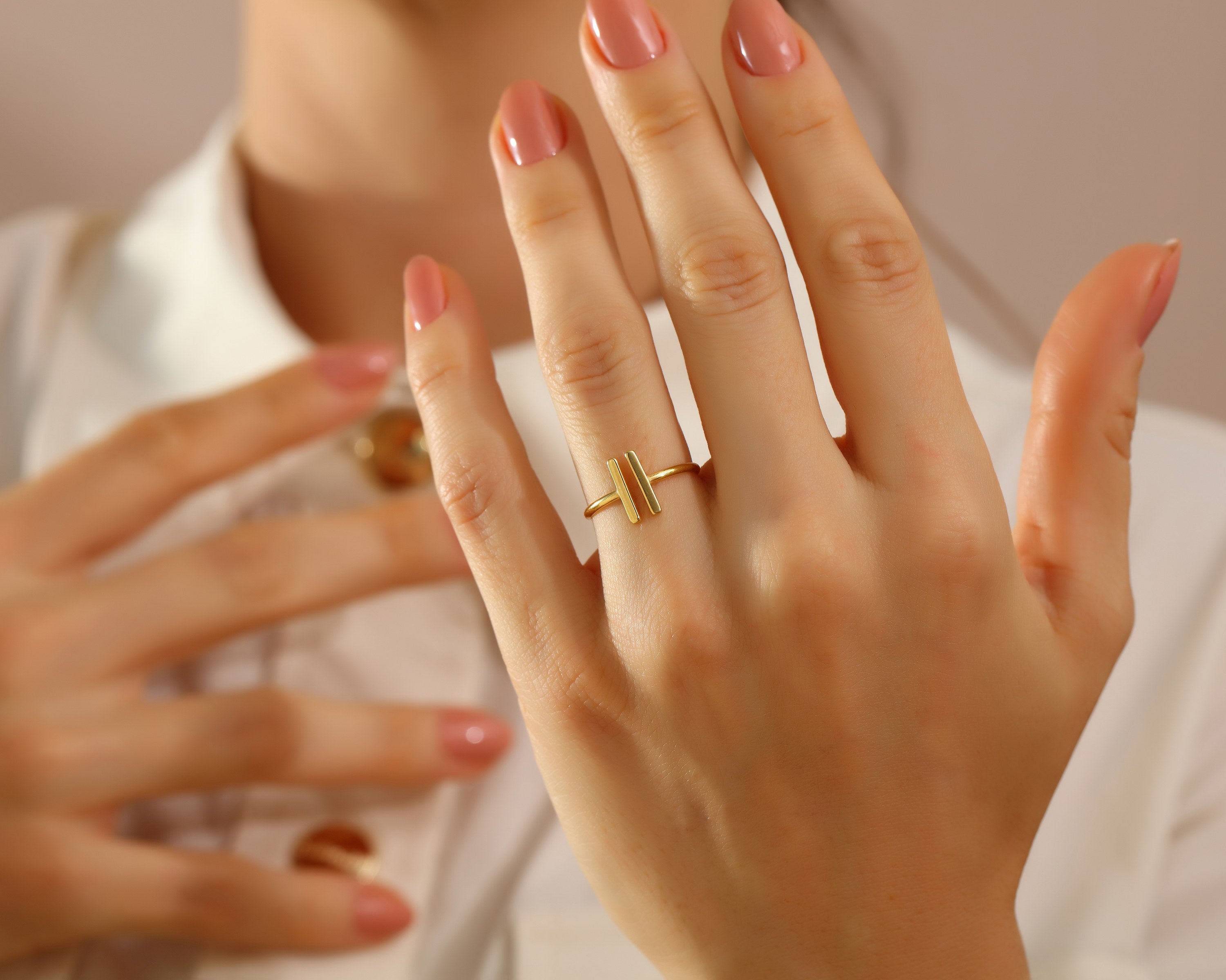 VIECLAT Gold Double Bar Parallel Ring