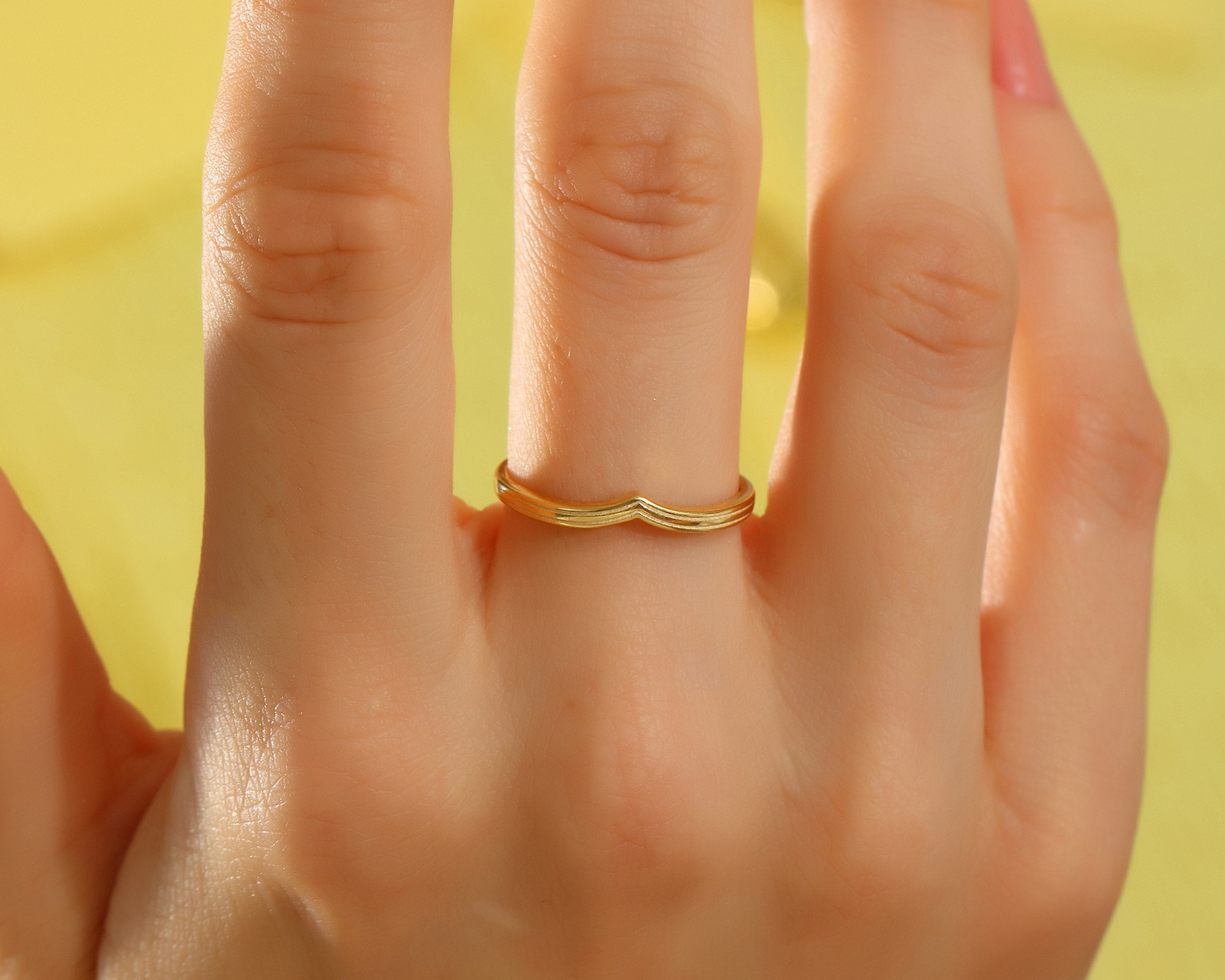 VIECLAT Gold Chevron Wishbone Stacking Ring